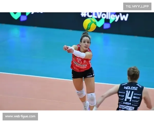 意甲科内利亚诺面临球员挖角危机 哈克去留成为焦点问题