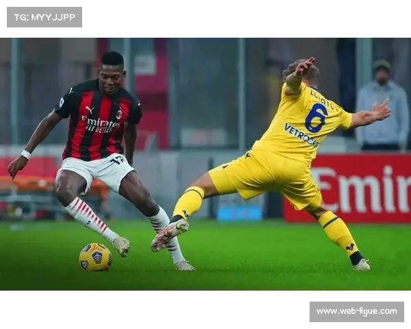 卡利亚里1-0十人罗马，加埃塔诺替补绝杀造冷门