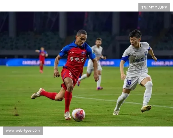 五强争霸到沪上双雄会：2025赛季中超争冠历程全回顾